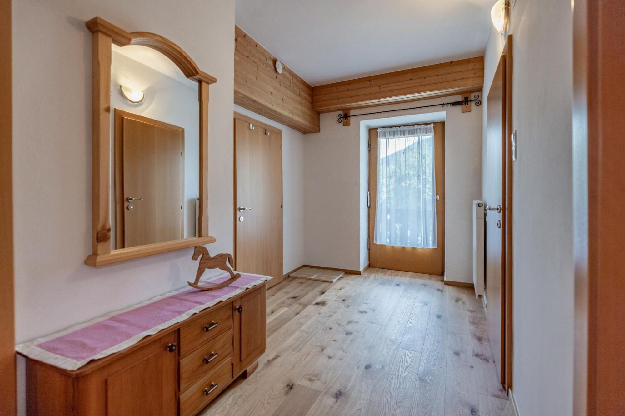 Lissis Bauernhof Appartments Gundersheim ภายนอก รูปภาพ